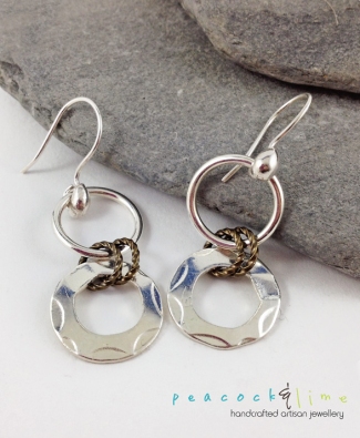 silver-circle-earrings